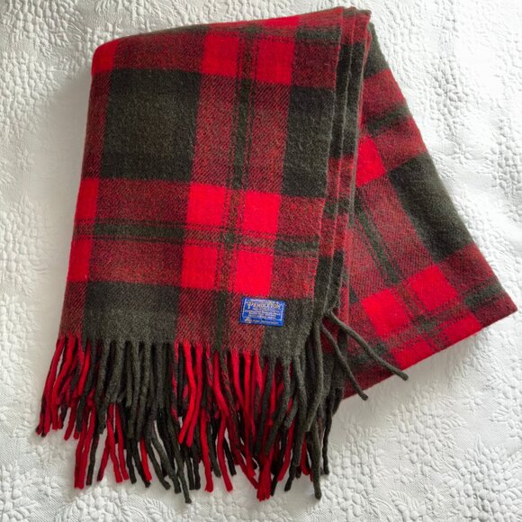 Vintage Pendleton Wool Red Plaid Blanket Throw 48”x67” Plus 4" Fringe - Picture 1 of 10